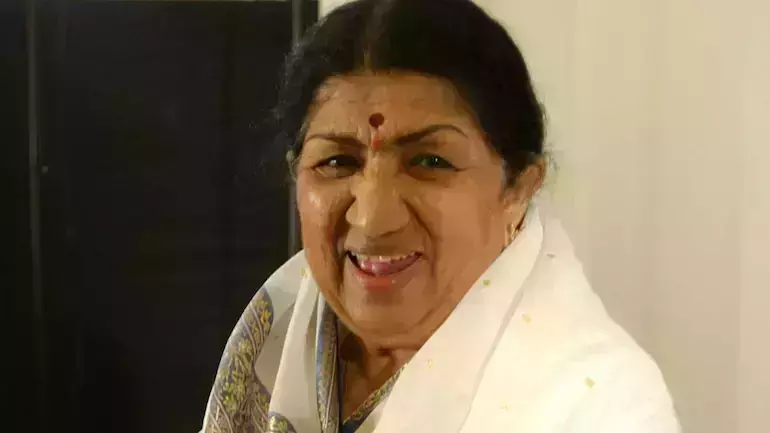 ലതാ മങ്കേഷ്കര് കൊവിഡ് മുക്തയായി ലതാ മങ്കേഷ്കര് കൊവിഡ് മുക്തയായി