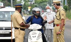 ഇന്ന് ലോക്ക്ഡൗണിന് സമാനം; നിരത്തുകളില്‍ കര്‍ശന പരിശോധന; നിയന്ത്രണങ്ങള്‍ ഇങ്ങനെ