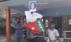 ഗാന്ധി ഘാതകന് ഗോഡ്സെയെ തൂക്കിലേറ്റി എസ്ഡിപിഐ പ്രതിഷേധം ഗാന്ധി ഘാതകന് ഗോഡ്സെയെ തൂക്കിലേറ്റി എസ്ഡിപിഐ പ്രതിഷേധം