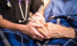 പാലിയേറ്റീവ് കെയര് രോഗികള്ക്ക് ശാസ്ത്രീയ ഗൃഹപരിചരണം ഉറപ്പാക്കണം: മന്ത്രി പാലിയേറ്റീവ് കെയര് രോഗികള്ക്ക് ശാസ്ത്രീയ ഗൃഹപരിചരണം ഉറപ്പാക്കണം: മന്ത്രി