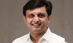 കോഴിക്കോട് നഗരത്തില്‍ റോഡ് വെട്ടിപ്പൊളിക്കാതിരിക്കാന്‍ മന്ത്രിയുടെ ഇടപെടല്‍