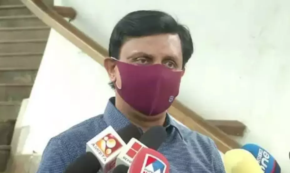 പണി നടക്കുന്നിടത്ത് ഉദ്യോഗസ്ഥരുടെ സാന്നിധ്യം ഉറപ്പാക്കുമെന്ന് പൊതുമരാമത്ത് മന്ത്രി പണി നടക്കുന്നിടത്ത് ഉദ്യോഗസ്ഥരുടെ സാന്നിധ്യം ഉറപ്പാക്കുമെന്ന് പൊതുമരാമത്ത് മന്ത്രി