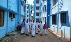 വിഴിഞ്ഞത്ത് മല്സ്യത്തൊഴിലാളികള്ക്കായി നിര്മിച്ച ഫ്ലാറ്റുകള് ഉടന് കൈമാറണം: എസ്ഡിപിഐ വിഴിഞ്ഞത്ത് മല്സ്യത്തൊഴിലാളികള്ക്കായി നിര്മിച്ച ഫ്ലാറ്റുകള് ഉടന് കൈമാറണം: എസ്ഡിപിഐ