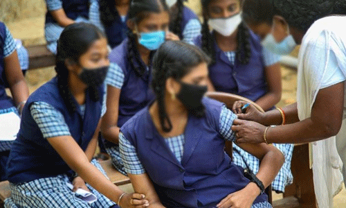 12 മുതല് 14 വരെ പ്രായമുള്ളവര്ക്കായി പ്രത്യേക കൊവിഡ് വാക്സിനേഷന് ഡ്രൈവ് 12 മുതല് 14 വരെ പ്രായമുള്ളവര്ക്കായി പ്രത്യേക കൊവിഡ് വാക്സിനേഷന് ഡ്രൈവ്