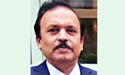 ഡോ. ഉണ്ണികൃഷ്ണന്‍ നായര്‍ വിഎസ്എസ്‌സി ഡയറക്ടര്‍