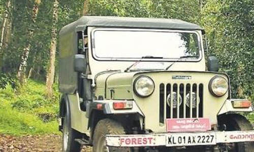 ആദിവാസി വിഭാഗത്തില്‍ നിന്ന് 500 ബീറ്റ് ഫോറസ്റ്റ് ഓഫിസര്‍മാര്‍