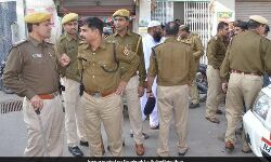 ജോലി വാഗ്ദാനം ചെയ്തു വിളിച്ചുവരുത്തി; 25കാരിയെ കൂട്ടബലാത്സംഗം ചെയ്ത ശേഷം കെട്ടിടത്തില്‍നിന്ന് വലിച്ചെറിഞ്ഞു