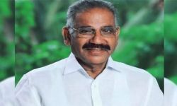 അനുവാദമില്ലാതെ ചെറാട് മല കയറിയാല് കേസ്;കര്ശന നടപടിയുമായി സംസ്ഥാന സര്ക്കാര് അനുവാദമില്ലാതെ ചെറാട് മല കയറിയാല് കേസ്;കര്ശന നടപടിയുമായി സംസ്ഥാന സര്ക്കാര്
