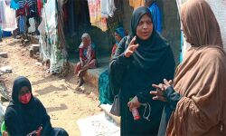 വിഴിഞ്ഞം ചേരിയിലെ മല്സ്യത്തൊഴിലാളി കുടുംബങ്ങളെ വിമെന് ഇന്ത്യ മൂവ്മെന്റ് നേതാക്കള് സന്ദര്ശിച്ചു വിഴിഞ്ഞം ചേരിയിലെ മല്സ്യത്തൊഴിലാളി കുടുംബങ്ങളെ വിമെന് ഇന്ത്യ മൂവ്മെന്റ് നേതാക്കള് സന്ദര്ശിച്ചു