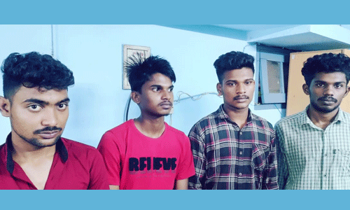 അടക്ക മോഷണ സംഘത്തെ താനൂര് പോലിസ് പിടികൂടി അടക്ക മോഷണ സംഘത്തെ താനൂര് പോലിസ് പിടികൂടി