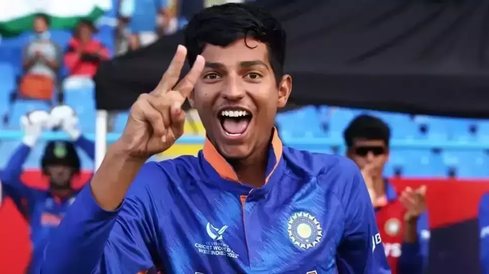 അണ്ടര് 19 ലോകകപ്പ് ജേതാവ് ഷെയ്ഖ് റഷീദിന് ആന്ധ്രാസര്ക്കാരിന്റെ വക 10 ലക്ഷം അണ്ടര് 19 ലോകകപ്പ് ജേതാവ് ഷെയ്ഖ് റഷീദിന് ആന്ധ്രാസര്ക്കാരിന്റെ വക 10 ലക്ഷം