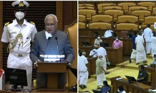ആര്എസ്എസ് ഗവര്ണര് ഗോ ബാക്ക്, പ്രതിപക്ഷ മുദ്രാവാക്യം വിളിയില് ക്ഷുഭിതനായി ഗവര്ണര് ആര്എസ്എസ് ഗവര്ണര് ഗോ ബാക്ക്, പ്രതിപക്ഷ മുദ്രാവാക്യം വിളിയില് ക്ഷുഭിതനായി ഗവര്ണര്
