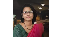 സ്മൃതി പരുത്തിക്കാടിനെതിരായ സൈബര്‍ ആക്രമണം: പോലിസ് കേസെടുത്തു