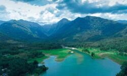 കരിയാത്തുംപാറയിലേക്ക് വിനോദ സഞ്ചാരികള്ക്ക് പ്രവേശനം കരിയാത്തുംപാറയിലേക്ക് വിനോദ സഞ്ചാരികള്ക്ക് പ്രവേശനം