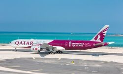 ഖത്തര്‍ എയര്‍വേയ്‌സ് വിമാനങ്ങളില്‍ ഫേസ്ഷീല്‍ഡ് നിര്‍ബന്ധമില്ല