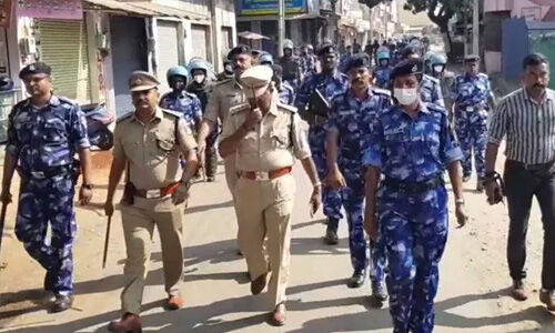 ഷിമോഗയിലെ ബജ്റംഗ്ദള് പ്രവര്ത്തകന്റെ കൊലപാതകം; ഹിജാബ് വിവാദം അടക്കം എല്ലാ വശവും അന്വേഷിക്കുമെന്ന് കര്ണാടക സര്ക്കാര് ഷിമോഗയിലെ ബജ്റംഗ്ദള് പ്രവര്ത്തകന്റെ കൊലപാതകം; ഹിജാബ് വിവാദം അടക്കം എല്ലാ വശവും അന്വേഷിക്കുമെന്ന് കര്ണാടക സര്ക്കാര്
