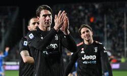 വാല്‍ഹോവിച്ചിന് ഡബിള്‍; യുവന്റസ് ടോപ് ഫോറില്‍