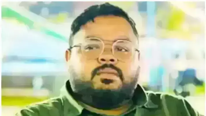 മലപ്പുറം സ്വദേശിയായ 32കാരന് അജ്മാനില് ഹൃദയാഘാതം മൂലം മരിച്ചു മലപ്പുറം സ്വദേശിയായ 32കാരന് അജ്മാനില് ഹൃദയാഘാതം മൂലം മരിച്ചു