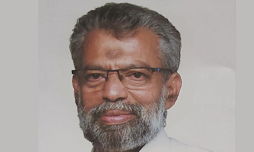 യുക്രെയ്‌നില്‍ കുടുങ്ങിയ വിദ്യാര്‍ഥികളുടെ കുടുംബത്തിന് ആശ്വാസവുമായി എംഎല്‍എ