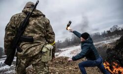 റഷ്യന്‍ അധിനിവേശം: നഗരങ്ങളില്‍ വന്‍ആക്രമണം; 2,000 സാധാരണക്കാര്‍ കൊല്ലപ്പെട്ടതായി യുക്രെയ്ന്‍