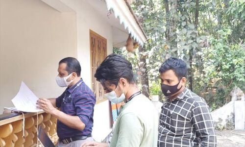 യുക്രെയ്‌നില്‍ കുടുങ്ങിയ കോതമംഗലം സ്വദേശികളുടെ വീടുകള്‍ റവന്യൂ ഉദ്യോഗസ്ഥര്‍ സന്ദര്‍ശിച്ചു