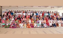 മൂര്‍ക്കനാട് ഹൈസ്‌കൂളിലെ എസ്എസ്എല്‍സി ബാച്ച് പൂര്‍വ്വ വിദ്യാര്‍ത്ഥികള്‍ ഒത്തുകൂടി