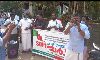 റോഡ് കയ്യേറ്റത്തിനെതിരേ കുമരനെല്ലൂരില്‍ എസ് ഡി പി ഐ പ്രതിഷേധം