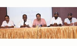 പാഴ് വസ്തുക്കള് ശേഖരിക്കാനും ഇനി മൊബൈല് ആപ്പ് ; ആക്രികട (aakri kada) മൊബൈല് ആപ്പുമായി കേരള സ്ക്രാപ്പ് മെര്ച്ചന്റ്സ് അസ്സോസിയേഷന് പാഴ് വസ്തുക്കള് ശേഖരിക്കാനും ഇനി മൊബൈല് ആപ്പ് ; ആക്രികട (aakri kada) മൊബൈല് ആപ്പുമായി കേരള സ്ക്രാപ്പ് മെര്ച്ചന്റ്സ് അസ്സോസിയേഷന്