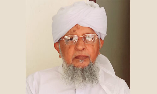 ചന്തിരൂര് വി.എം അബ്ദുല്ലാഹ് മൗലവി തിരുവനന്തപുരം വലിയ ഖാസി ചന്തിരൂര് വി.എം അബ്ദുല്ലാഹ് മൗലവി തിരുവനന്തപുരം വലിയ ഖാസി