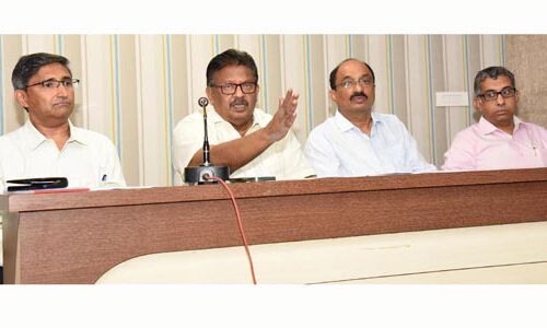 ശ്രീ സുധീന്ദ്ര-കാര്ക്കിനോസ് കാന്സര് സെന്റര് ഉദ്ഘാടനം ഈമാസം 12ന് ശ്രീ സുധീന്ദ്ര-കാര്ക്കിനോസ് കാന്സര് സെന്റര് ഉദ്ഘാടനം ഈമാസം 12ന്