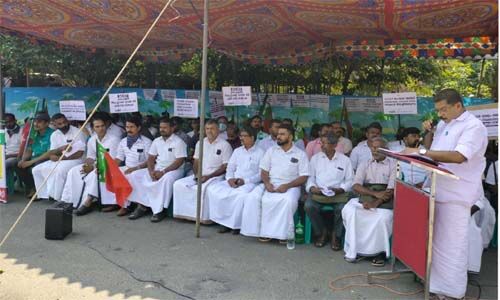 തിരിച്ചറിവില്ലാത്ത ഉദ്യോഗസ്ഥരാണ് എസ്‌സി എസ്ടി വകുപ്പ് നിയന്ത്രിക്കുന്നത്:റോയ് അറക്കല്‍