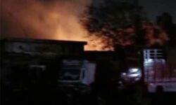 ഡല്‍ഹി ഗോകുല്‍പുരി ചേരിയില്‍ വന്‍ തീപിടിത്തം; ഏഴ് മരണം