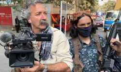 ഫോക്സ് ന്യൂസ് വീഡിയോ ജേണലിസ്റ്റ് യുക്രെയ്നില് കൊല്ലപ്പെട്ടു ഫോക്സ് ന്യൂസ് വീഡിയോ ജേണലിസ്റ്റ് യുക്രെയ്നില് കൊല്ലപ്പെട്ടു