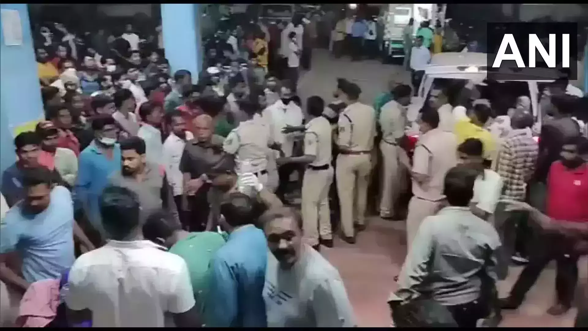 ഛത്തീസ്ഗഡില്‍ വാഹനാപകടം; അഞ്ച് മരണം, 17 പേര്‍ക്ക് പരുക്ക്