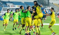 ഐഎസ്എല്‍; ബ്ലാസ്റ്റേഴ്‌സിന്റെ എതിരാളികളാവാന്‍ ഹൈദരാബാദ് എടികെയ്‌ക്കെതിരേ