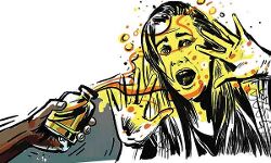 കോഴിക്കോട് ആസിഡ് ആക്രമണം; യുവതിക്കു ഗുരുതരമായി പൊള്ളലേറ്റു, പ്രതി പിടിയില്‍