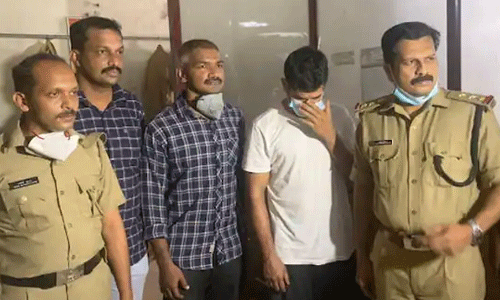 കോഴിക്കോട് 70 ലക്ഷം രൂപയുടെ ലഹരി വസ്തുക്കളുമായി യുവാവ് പിടിയില് കോഴിക്കോട് 70 ലക്ഷം രൂപയുടെ ലഹരി വസ്തുക്കളുമായി യുവാവ് പിടിയില്