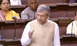 സില്വര് ലൈന് സങ്കീര്ണ പദ്ധതി, തിരക്ക് വേണ്ട; കേന്ദ്ര റെയില്വേ മന്ത്രി രാജ്യസഭയില് സില്വര് ലൈന് സങ്കീര്ണ പദ്ധതി, തിരക്ക് വേണ്ട; കേന്ദ്ര റെയില്വേ മന്ത്രി രാജ്യസഭയില്