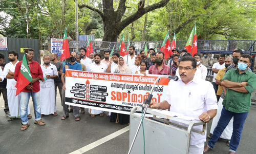 ജനജീവിതം ദുസ്സഹമാക്കുന്ന നികുതി വര്‍ധനവ്; എസ്ഡിപിഐ താലൂക്ക് ഓഫിസ് മാര്‍ച്ചില്‍ പ്രതിഷേധമിരമ്പി