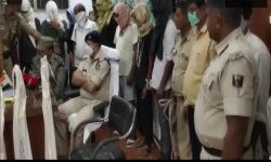 เดฌเตเดนเดพเดฑเดฟเดฒเตโ เดเดฏเตเดงเดเตเดเดณเตเดฎเดพเดฏเดฟ 12 เดชเตเดฐเตโ เด
เดฑเดธเตเดฑเตเดฑเดฟเดฒเตโ เดฌเตเดนเดพเดฑเดฟเดฒเตโ เดเดฏเตเดงเดเตเดเดณเตเดฎเดพเดฏเดฟ 12 เดชเตเดฐเตโ เด
เดฑเดธเตเดฑเตเดฑเดฟเดฒเตโ