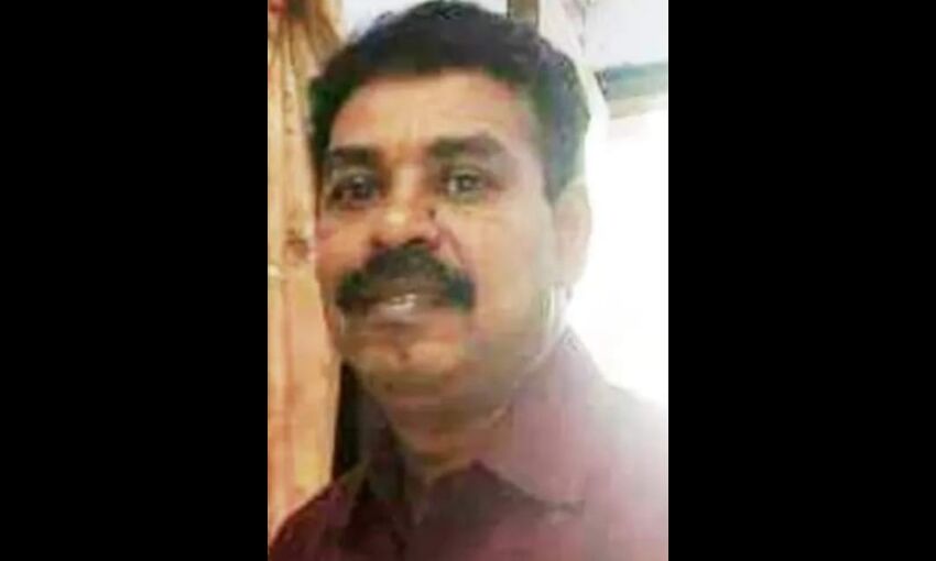 നാട്ടിലേക്ക് മടങ്ങാനായി എത്തിയ തൃശൂര് സ്വദേശി വിമാനത്താവളത്തില് കുഴഞ്ഞ് വീണ് മരിച്ചു നാട്ടിലേക്ക് മടങ്ങാനായി എത്തിയ തൃശൂര് സ്വദേശി വിമാനത്താവളത്തില് കുഴഞ്ഞ് വീണ് മരിച്ചു