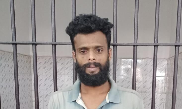 തീരദേശം കേന്ദ്രീകരിച്ച് മയക്കുമരുന്ന് വില്പ്പന; സംഘത്തിലെ പ്രധാനി അറസ്റ്റില് തീരദേശം കേന്ദ്രീകരിച്ച് മയക്കുമരുന്ന് വില്പ്പന; സംഘത്തിലെ പ്രധാനി അറസ്റ്റില്