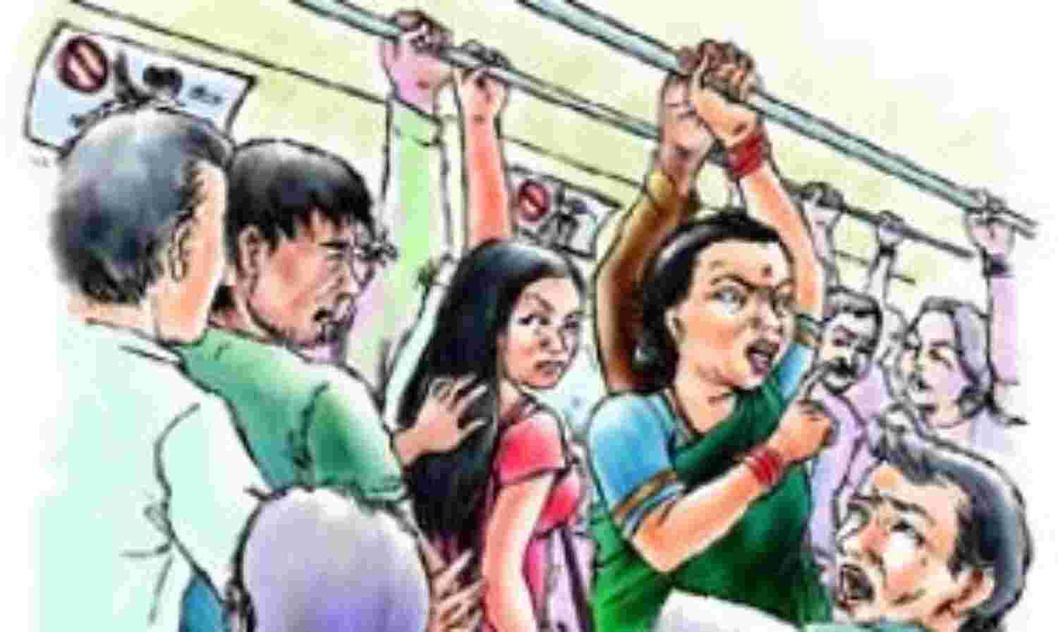 ബസില് ഉപദ്രവിച്ചയാളെ ഓടിച്ചിട്ട് പിടിച്ച് പോലിസിലേല്പ്പിച്ച് മാതൃകയായി യുവതി ബസില് ഉപദ്രവിച്ചയാളെ ഓടിച്ചിട്ട് പിടിച്ച് പോലിസിലേല്പ്പിച്ച് മാതൃകയായി യുവതി