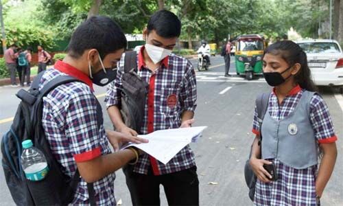 യുപിയില്‍ പന്ത്രണ്ടാം ക്ലാസ് ചോദ്യപേപ്പര്‍ ചോര്‍ന്ന സംഭവം;പതിനേഴ് പേര്‍ അറസ്റ്റില്‍
