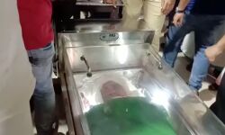 കൊല്ലപ്പെട്ട നഗരസഭാ കൗണ്‍സിലര്‍ തലാപ്പില്‍ ജലീല്‍ എന്ന കുഞ്ഞാന്റെ മൃതദേഹം ഖബറടക്കി