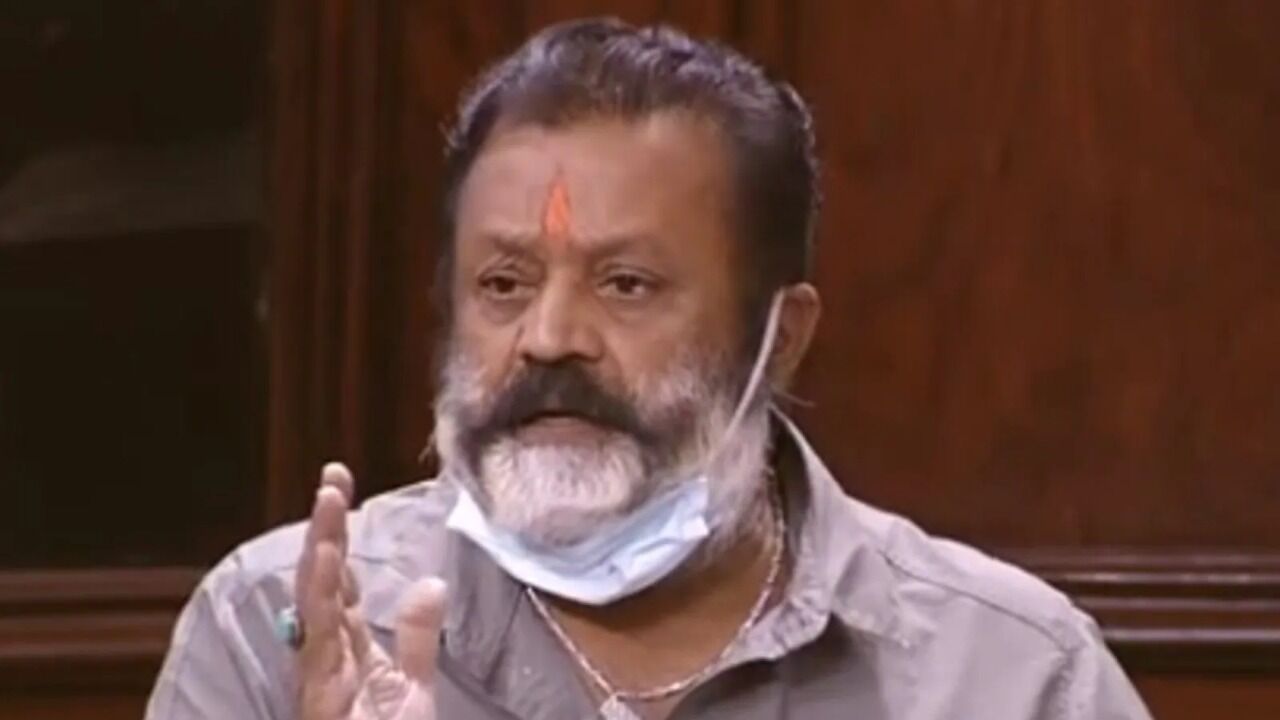 സില്വര്ലൈന് ഉപേക്ഷിക്കേണ്ടി വരും; മോദിയെ ആശങ്ക അറിയിച്ച് സുരേഷ് ഗോപി സില്വര്ലൈന് ഉപേക്ഷിക്കേണ്ടി വരും; മോദിയെ ആശങ്ക അറിയിച്ച് സുരേഷ് ഗോപി