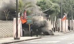 ബംഗളൂരുവിൽ അമിത് ഷാ സഞ്ചരിച്ച വഴിയിൽ സ്ഫോടനം; ഷോട്ട് സർക്യൂട്ട് എന്ന് പോലിസ് ബംഗളൂരുവിൽ അമിത് ഷാ സഞ്ചരിച്ച വഴിയിൽ സ്ഫോടനം; ഷോട്ട് സർക്യൂട്ട് എന്ന് പോലിസ്