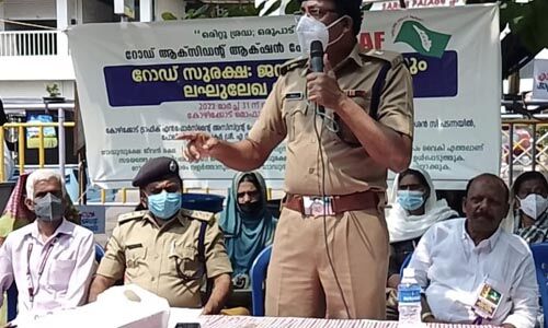 റാഫ്: റോഡ് സുരക്ഷ ജനജാഗ്രതാ സദസ് ശ്രദ്ധേയമായി റാഫ്: റോഡ് സുരക്ഷ ജനജാഗ്രതാ സദസ് ശ്രദ്ധേയമായി