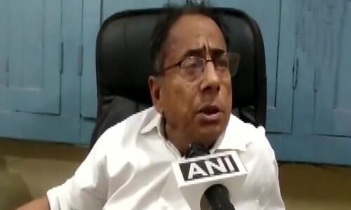 ഭോപാലില് രണ്ടില് കൂടുതല് മക്കളുള്ള ആയിരത്തോളം സര്ക്കാര് ജീവനക്കാര്ക്ക് കാരണം കാണിക്കല് നോട്ടിസ് ഭോപാലില് രണ്ടില് കൂടുതല് മക്കളുള്ള ആയിരത്തോളം സര്ക്കാര് ജീവനക്കാര്ക്ക് കാരണം കാണിക്കല് നോട്ടിസ്