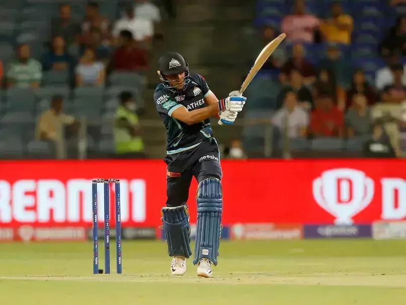 ഐപിഎല്‍; ഗില്‍ അടിച്ചു; ഗുജറാത്ത് ടൈറ്റന്‍സ് മികച്ച നിലയില്‍